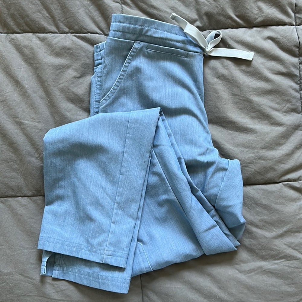 Figs Women's Yola - petite skinny scrub pants